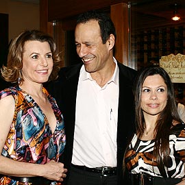 Olga, Viviane Vieira e Daniel Habib