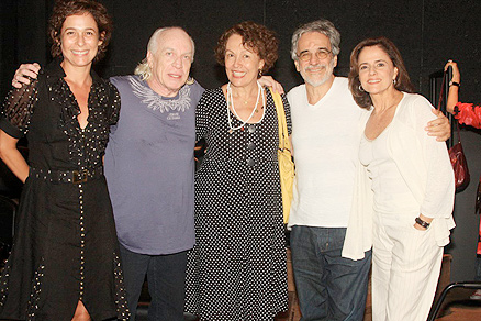Andréa Beltrão, Ary Coslov, Analu Prestes, Aderbal Freire Filho e Marieta Severo 