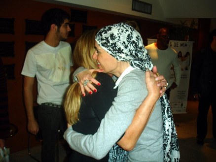Márcia Cabrita também recebeu o abraço de Susana