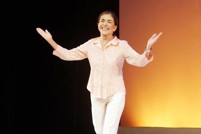 Betty Faria estreou sua peça no Rio 