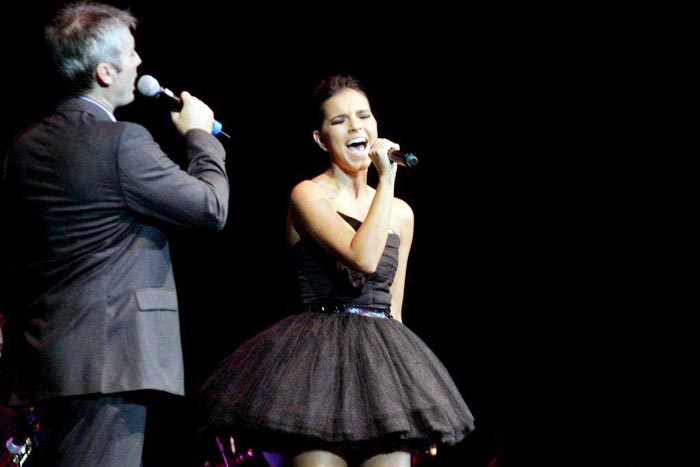 Mariana Rios cantou no evento