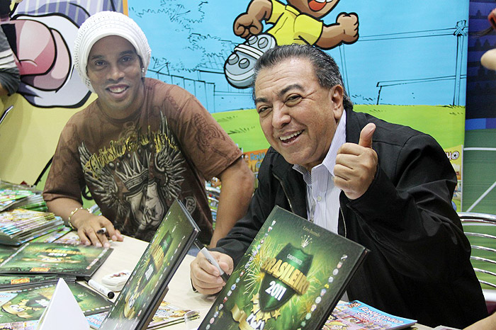 Ronaldinho e Mauricio de Souza animaram o evento
