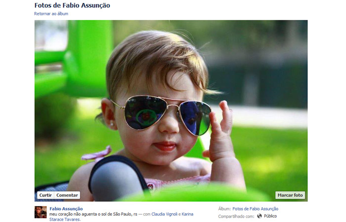 Fábio Assunção posta foto da filha com óculos de sol
