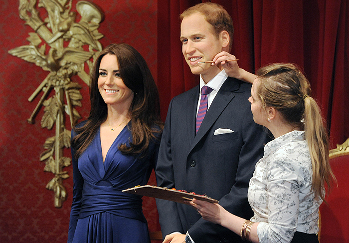 Príncipe William e Kate ganham réplicas de cera em museu londrino
