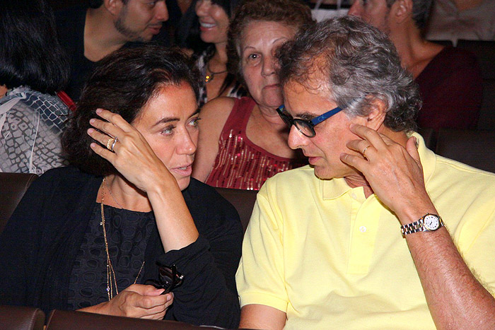 Lilia Cabral e o marido na plateia