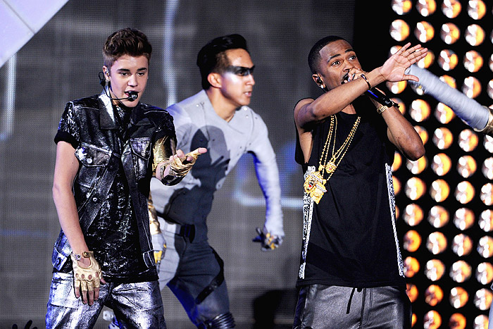 Justin Bieber em dueto com o cantor Big Sean