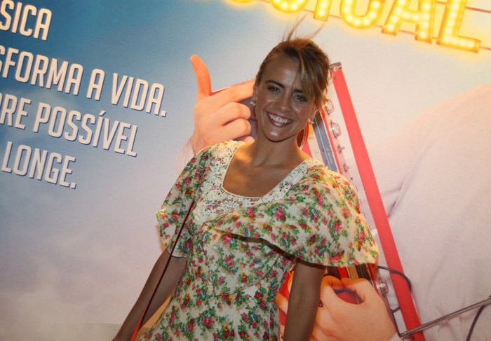 Famosos vão à estreia de Rock in Rio, O Musical. Veja as fotos!