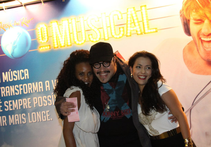 Famosos vão à estreia de Rock in Rio, O Musical. Veja as fotos!
