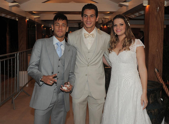 Ganso se casa, com Neymar padrinho