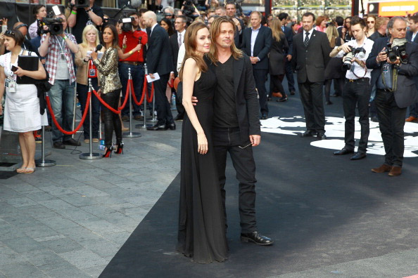 Angelina Jolie é vista pela primeira vez em público desde a mastectomia
