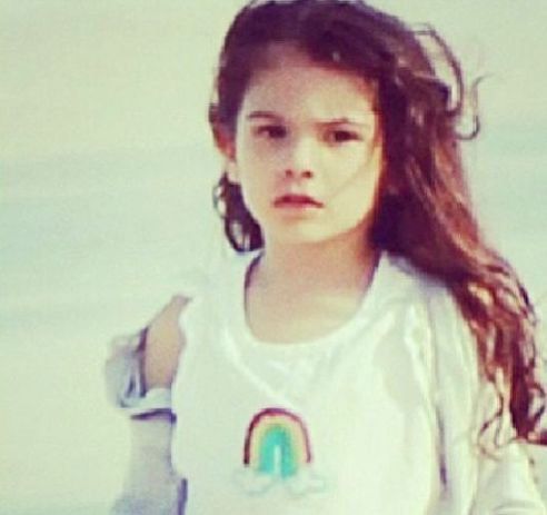 Thalía se declara uma mãe apaixonada e publica fotos recentes dos filhos (FOTO POR EMAIL)