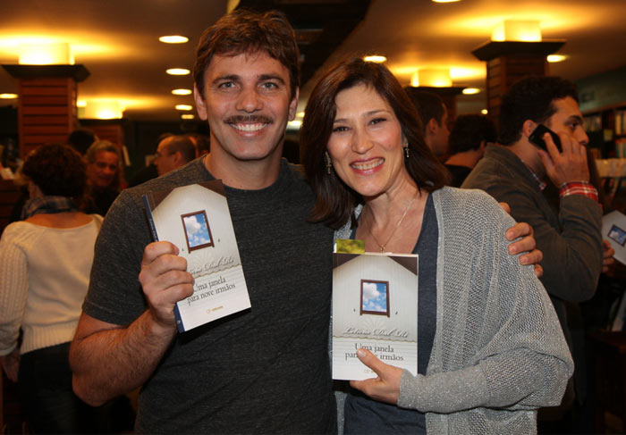 Atores Marcelo Faria e Beth Goulart