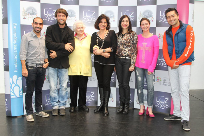  Kayky Brito e Totia Meireles prestigiam musical em Campos do Jordão