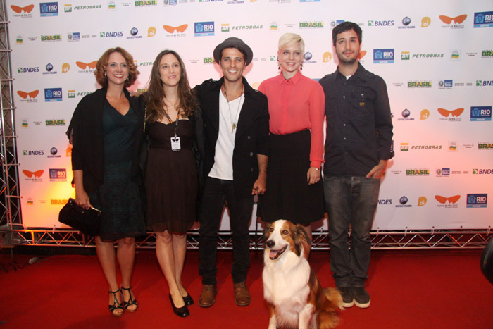 Letícia Isnard, Bruno Gagliasso, Leandra Leal, entre outros, lançam o filme Mato Sem Cachorro, no Rio de Janeiro