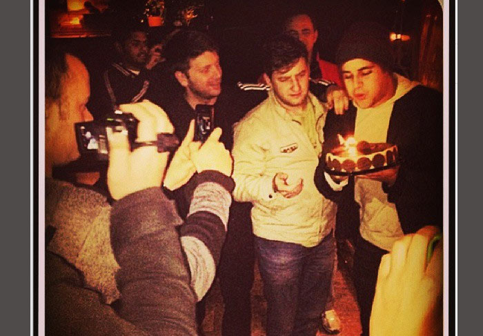 Repórter Vesgo recebe carinho dos colegas