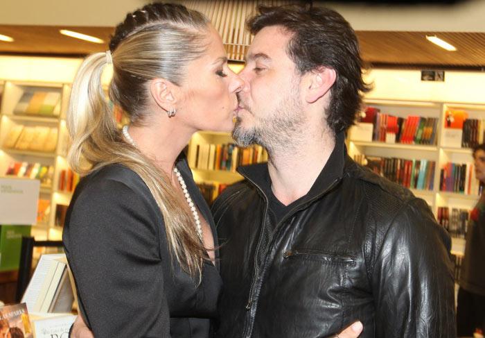 Adriane Galisteu e Alexandre Iódice