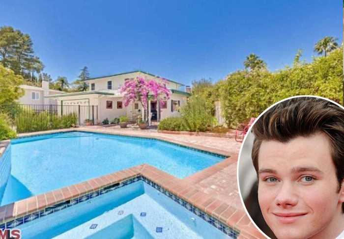 Os ídolos teen e sua incríveis mansões: Esta é a nova casa de Chris Colfer. Ela custou 1.6 milhão de dólares e está localizada em Hollywood Hills.