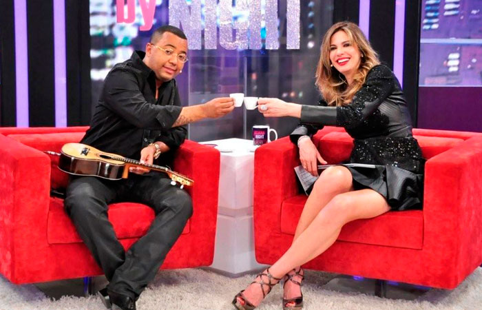 Dudu Nobre é convidado especial de Luciana Gimenez em seu programa na RedeTV! 