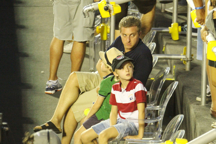 Luciano Huck leva seus meninos a torneio de tênis, no Rio