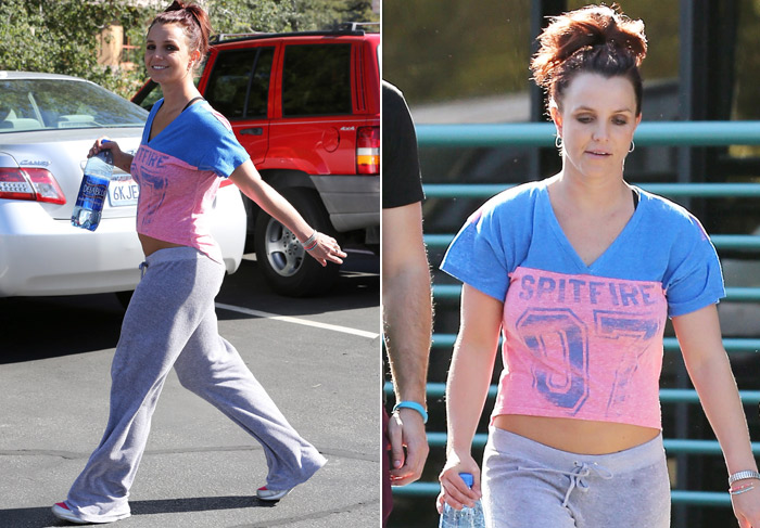 Britney Spears mostra boa forma ao passear com a barriga de fora