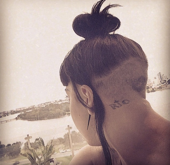 Lady Gaga deixa tatuagem em homenagem ao Rio de Janeiro à mostra