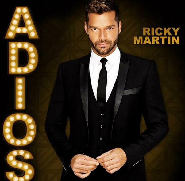 Ricky Martin divulga foto promocional de nova música