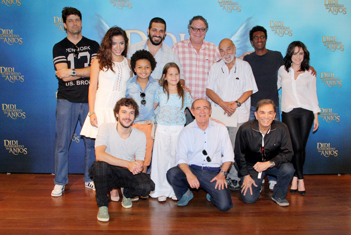 Elenco apresenta o telefilme Didi e o Segredo dos Anjos no Rio