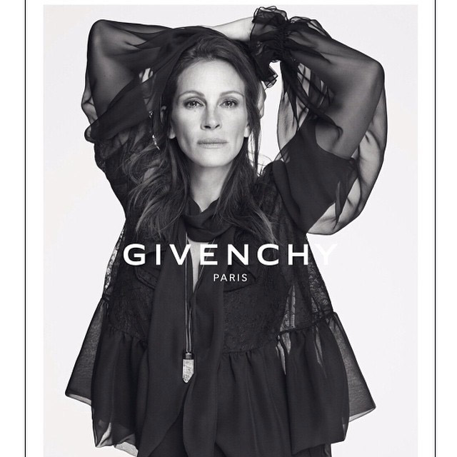 Julia Roberts estrela nova campanha da Givenchy