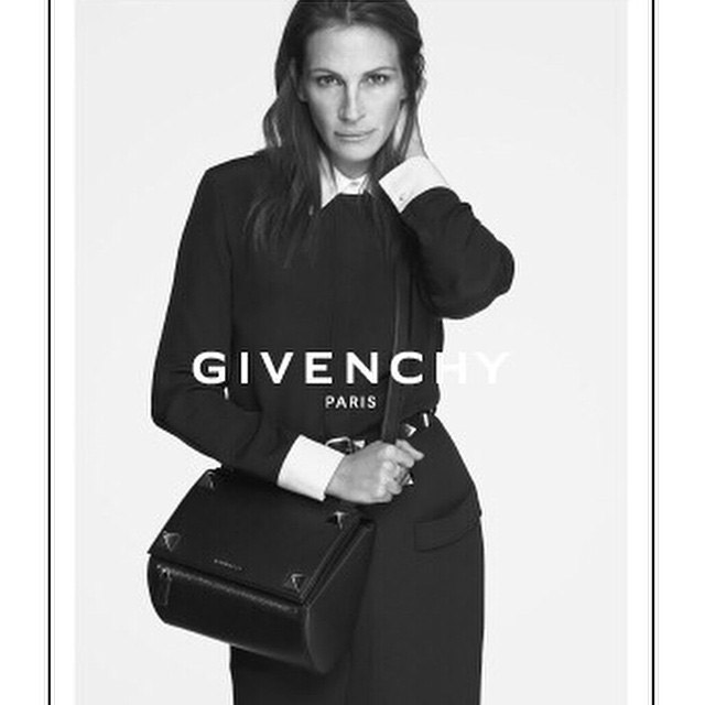 Julia Roberts estrela nova campanha da Givenchy