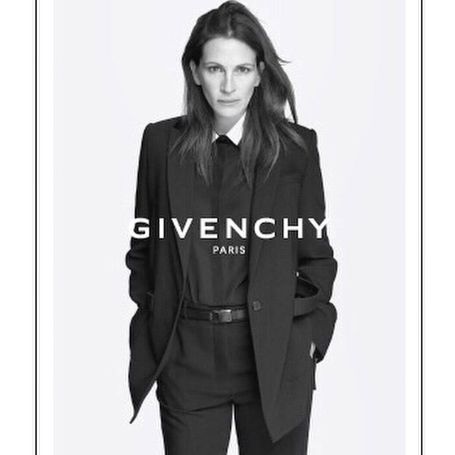 Julia Roberts estrela nova campanha da Givenchy