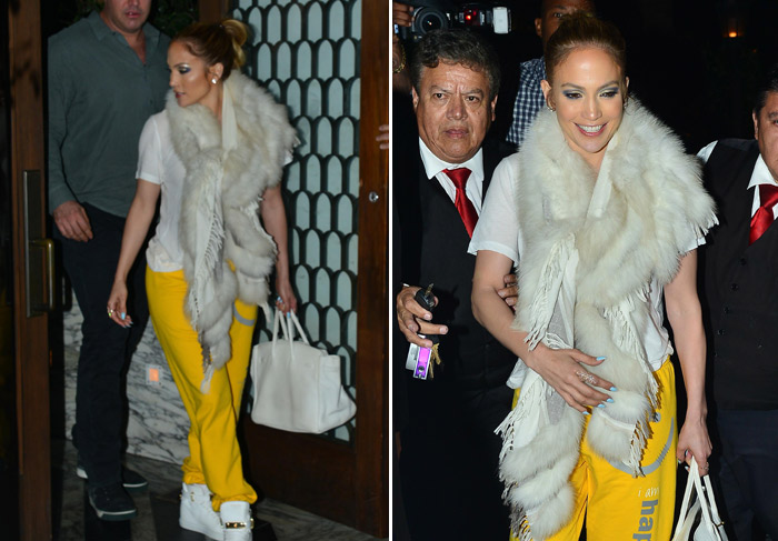  Jennifer Lopez (não) combina cachecol de pele com calça de moletom