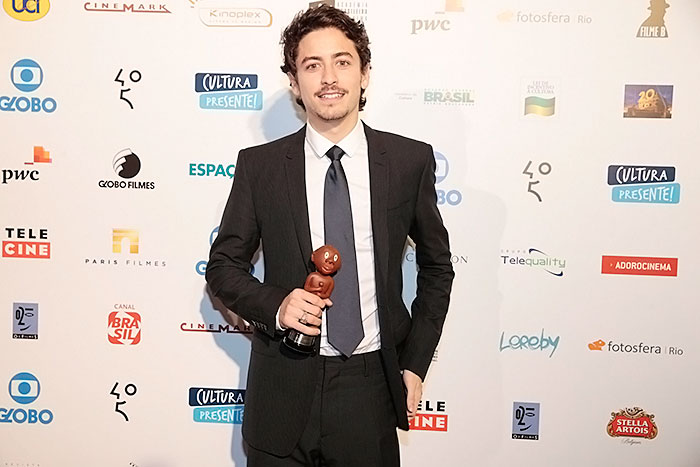 Famosos participam do Prêmio de Cinema Brasileiro