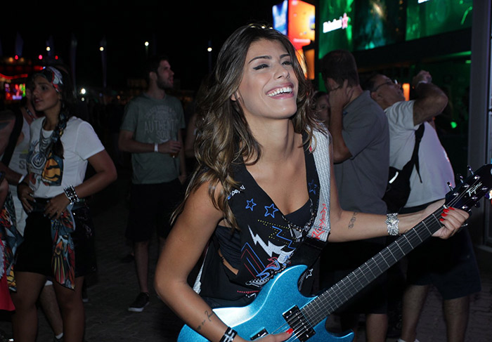 Famosos curtem 5º dia do Rock in Rio no camarote da Pepsi