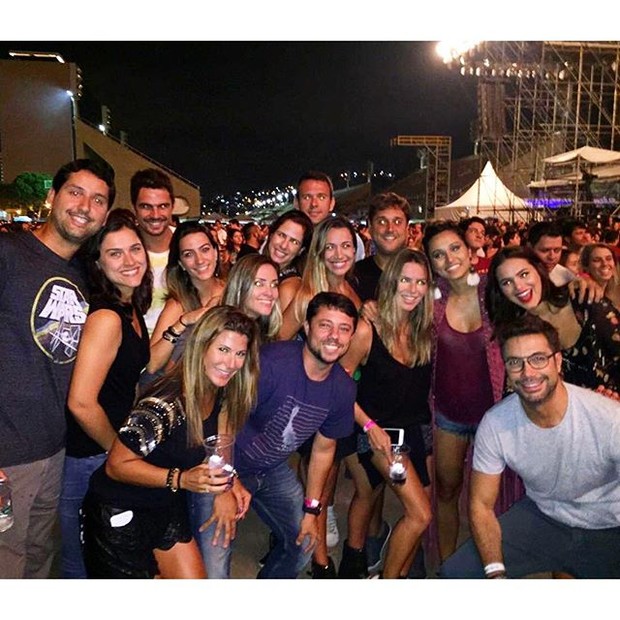 Famosos curtem show da banda Maroon 5, no Rio