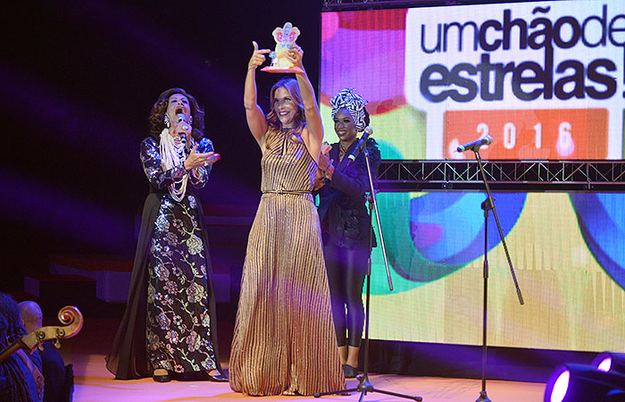  Ivete Sangalo é o grande destaque em premiação de axé music