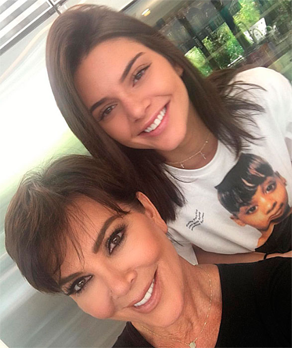 Kendall Jenner - A mais discreta das Kardashians-Jenner, Kendall foi a primeira da família a cortar o cabelo neste comprimento. Com um corte reto, a modelo ficou ainda mais sofisticada e estilosa 