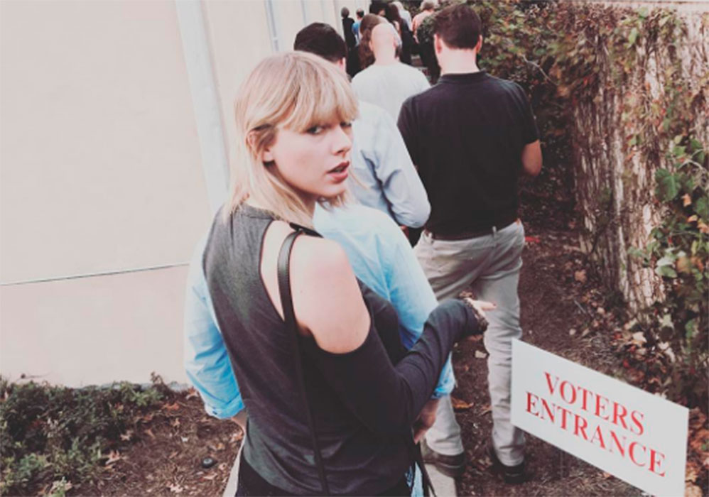 Taylor Swift fez até pose para incentivar os fãs a votarem 