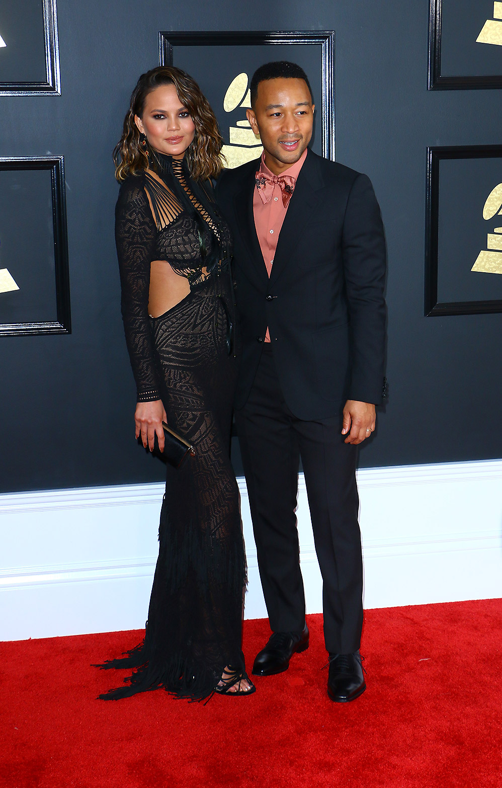 Chrissy Teigen com o marido John Legend