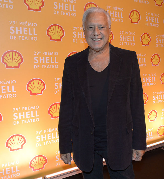 Antônio Fagundes recebe homenagem no Prêmio Shell de Teatro