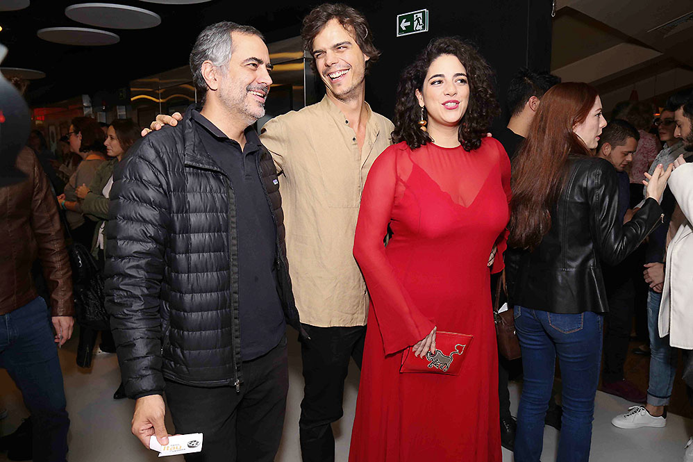 Vários famosos curtiram a pré-estreia do filme Vermelho Russo, realizada no Shopping Frei Caneca, em São Paulo