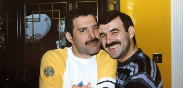 Cenas de Freddie Mercury que você nunca viu