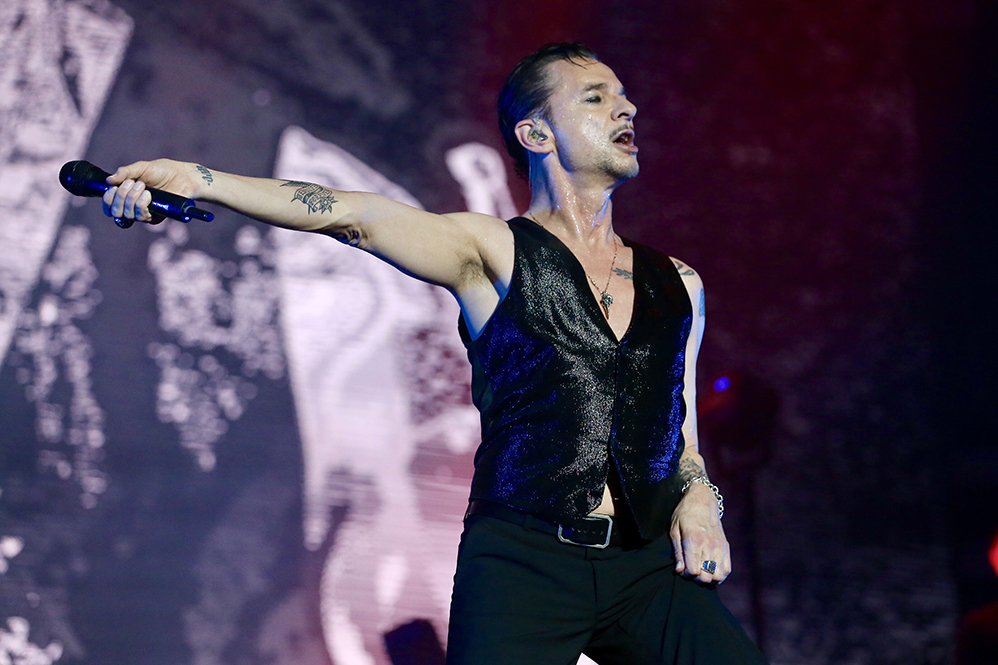 Depeche Mode embala 25 mil pessoas em SP