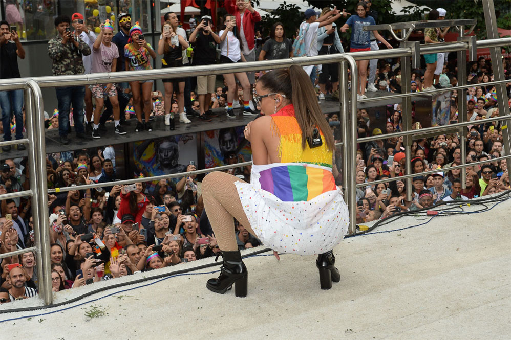 Famosos agitaram a Parada do Orgulho LGBT em São Paulo