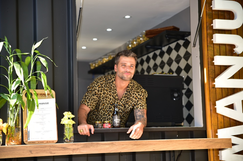 Bruno Gagliasso inaugura Café em São Paulo