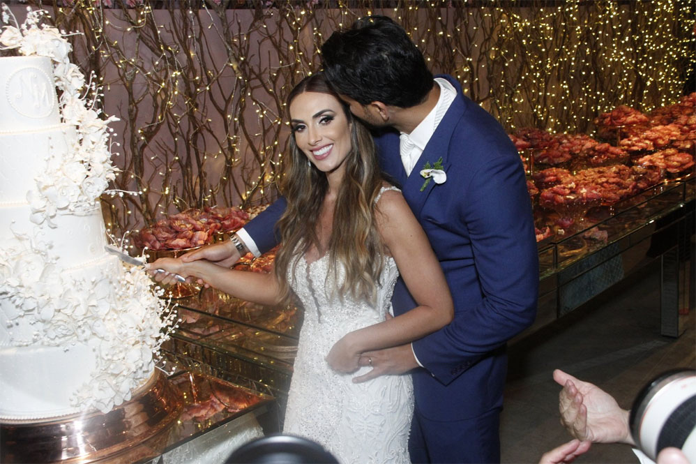 Veja imagens do casamento de Nicole Bahls e Marcelo Bimbi