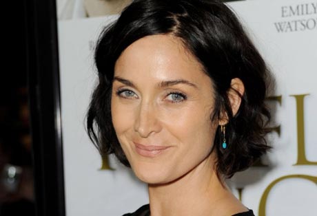 Aniversário de Carrie-Ann Moss