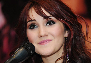 Ex-RBD Dulce Maria quer se afastar da TV - Ag.News