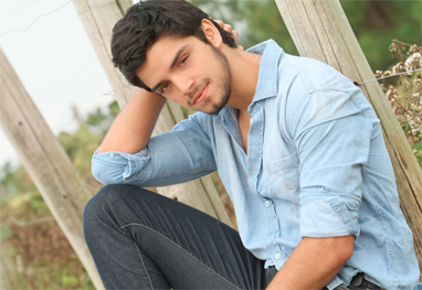 Rodrigo Simas comemora o crescimento do seu papel em Malhação - Pedro Paulo Figueiredo/Carta Z Notícias