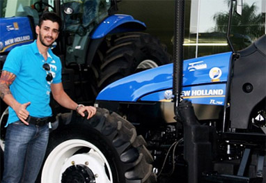 Gusttavo Lima compra tratores para suas terras - Reprodução