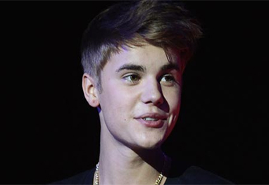 Justin Bieber pode ser acusado de crime após jogar ovos na casa do vizinho - Getty Image